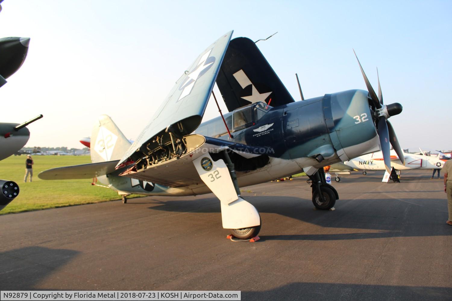 N92879, 1944 Curtiss SB2C-5 Helldiver C/N 83725, EAA OSH 2018