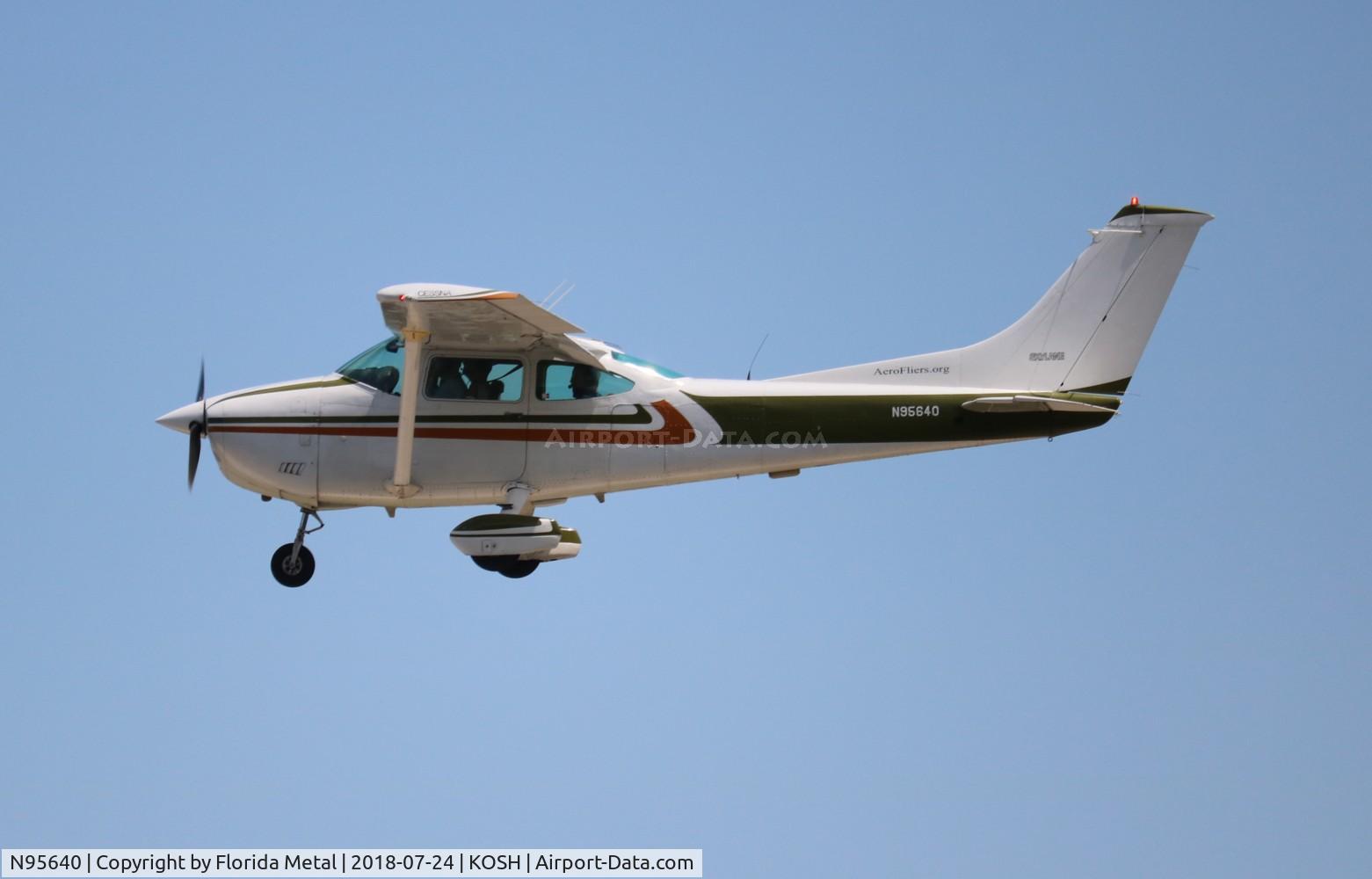N95640, 1978 Cessna 182Q Skylane C/N 18266588, EAA OSH 2018