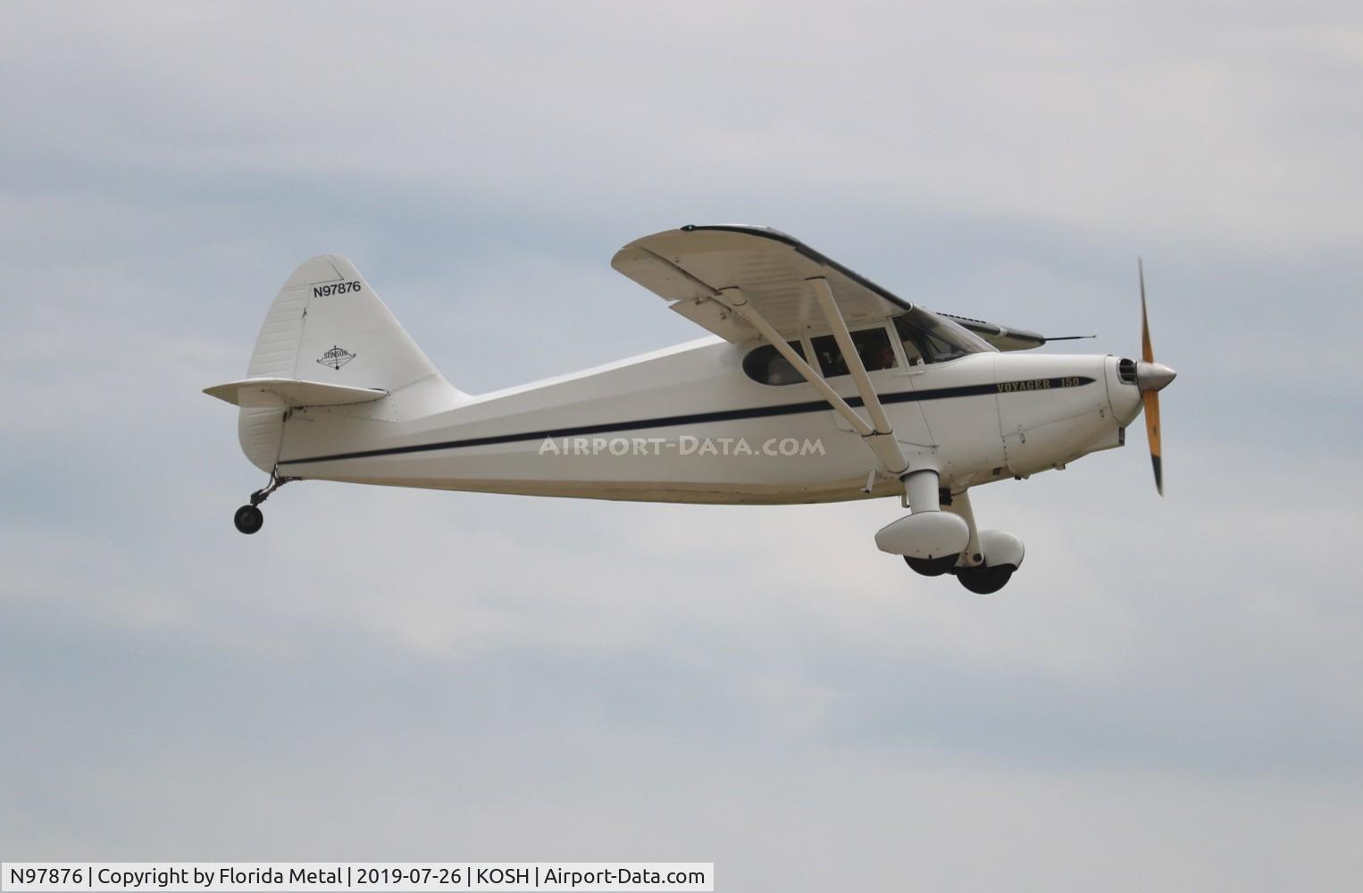 N97876, 1946 Stinson 108-1 Voyager C/N 108-876, EAA OSH 2019