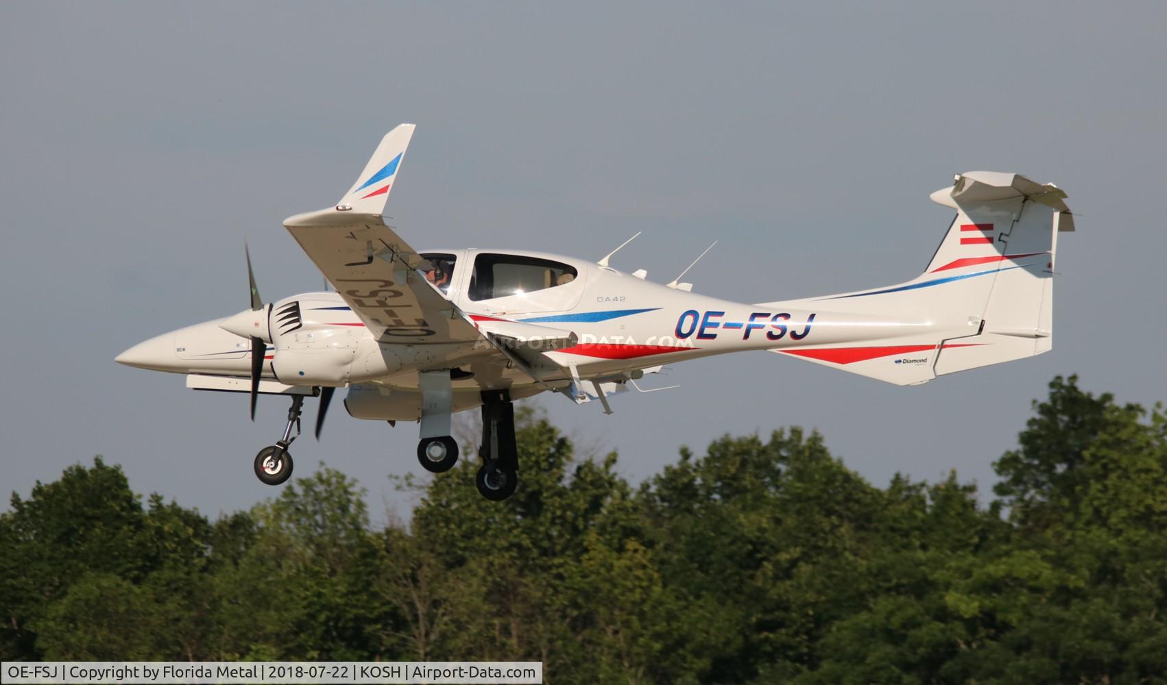 OE-FSJ, Diamond DA-42M Twin Star C/N 42.N020, EAA OSH 2018