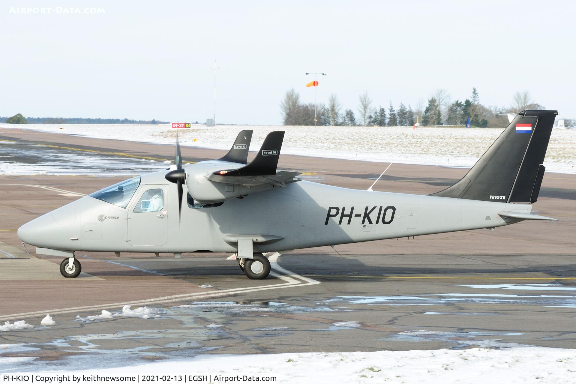 PH-KIO, Tecnam P2006T C/N 279, Arriving at Norwich.