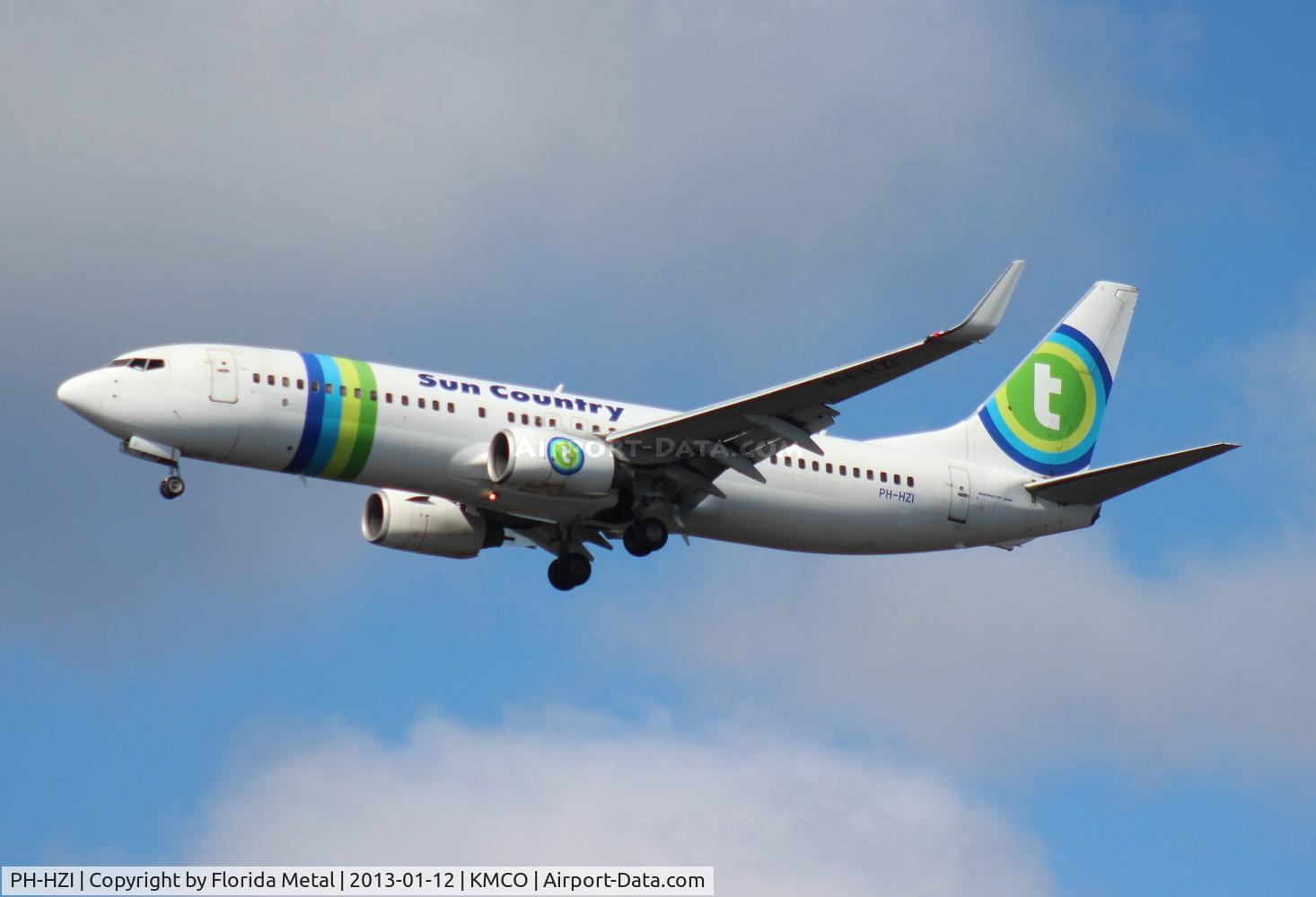PH-HZI, 2000 Boeing 737-8K2 C/N 28380, MCO spotting 2013