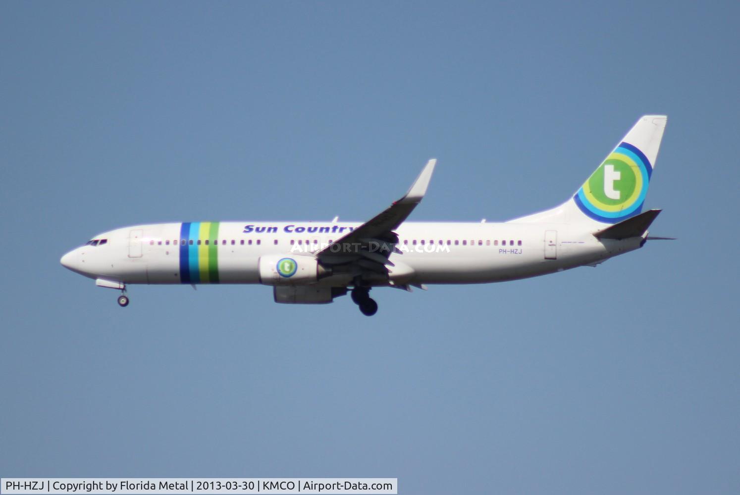 PH-HZJ, 2000 Boeing 737-8K2 C/N 30389, MCO spotting 2013