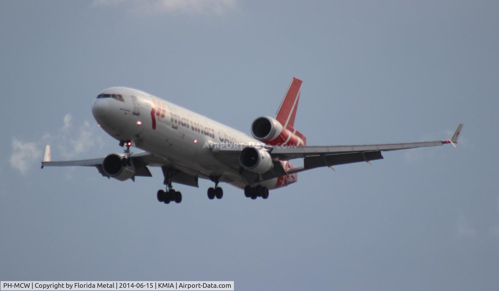 PH-MCW, 1998 McDonnell Douglas MD-11F C/N 48788, MIA spotting 2014