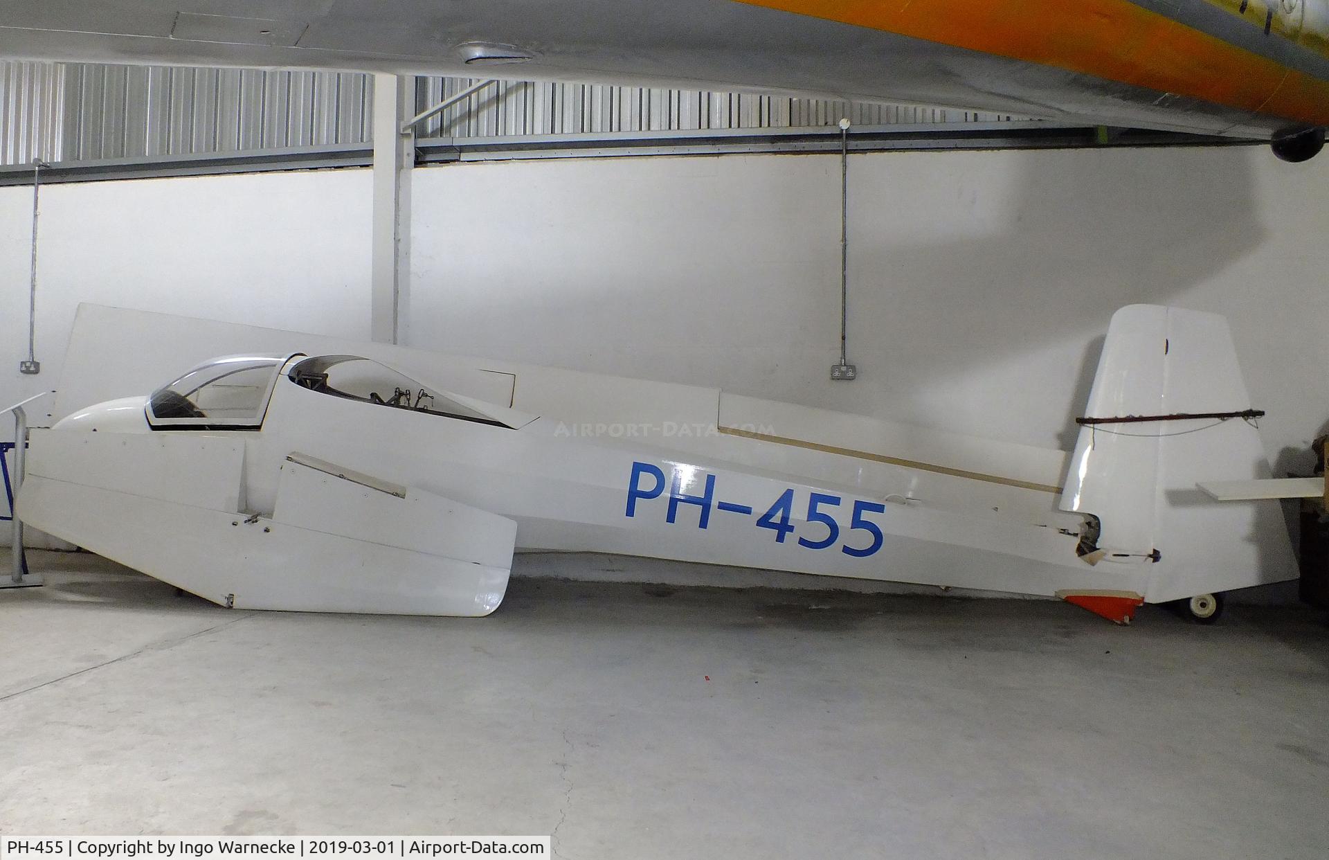 PH-455, Schleicher Ka-8B C/N 8948, Schleicher Ka 8B (wings and tailplane dismounted) at the Malta Aviation Museum, Ta' Qali