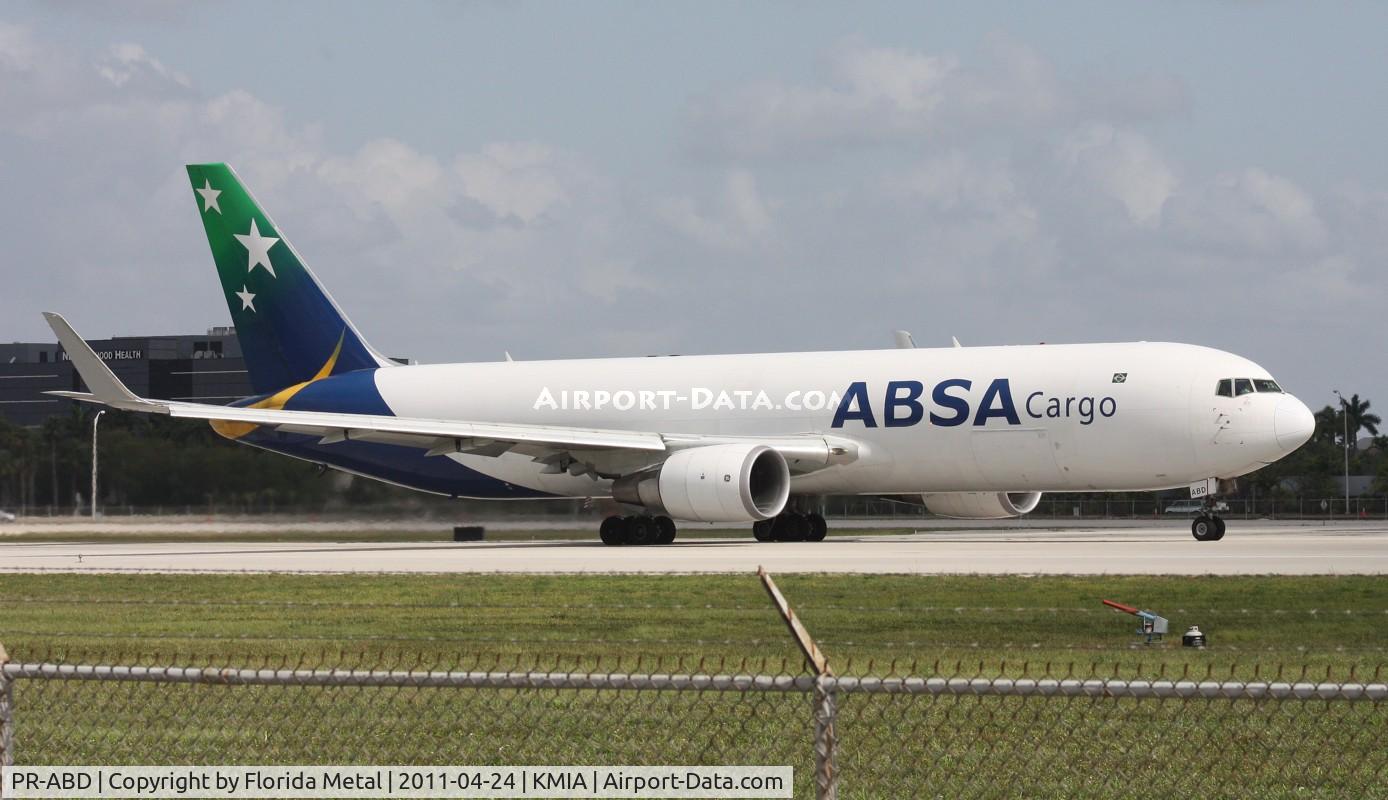 PR-ABD, 2005 Boeing 767-316F C/N 34245, MIA spotting 2011