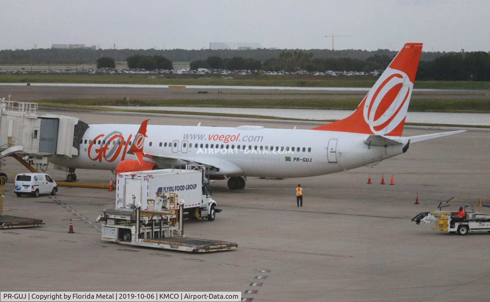 PR-GUJ, 2011 Boeing 737-8HX C/N 35851, MCO spotting 2019