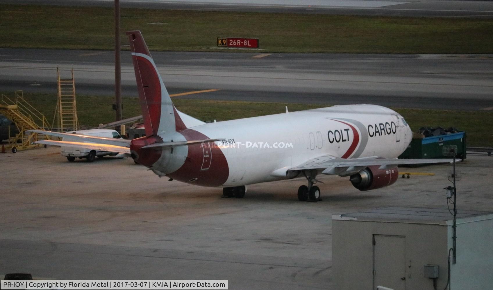 PR-IOY, 1992 Boeing 737-4B6 C/N 26526, MIA spotting 2017