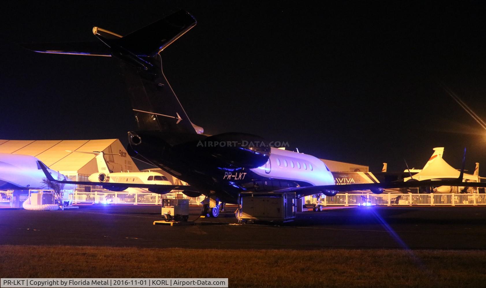 PR-LKT, 2017 Embraer EMB-550 Legacy 500 C/N 55000052, NBAA ORL 2016