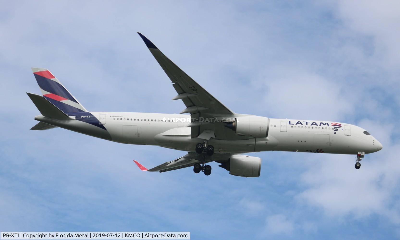 PR-XTI, 2018 Airbus A350-941 C/N 250, MCO spotting 2019