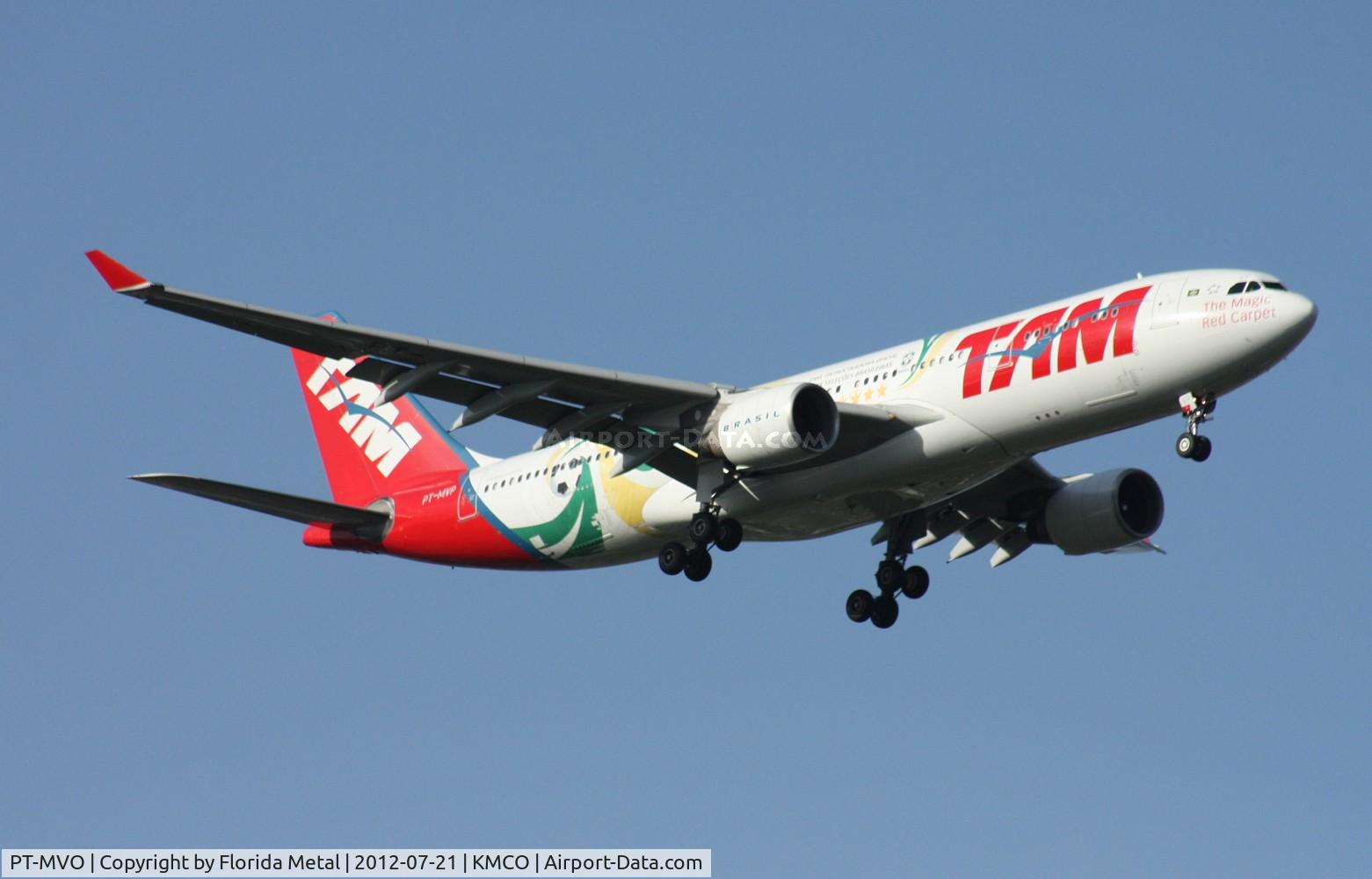 PT-MVO, 2008 Airbus A330-223 C/N 0949, MCO spotting 2012