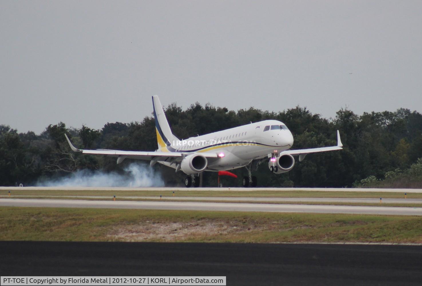 PT-TOE, Embraer ERJ-190-100ECJ Lineage 1000 C/N 19000317, NBAA ORL 2012