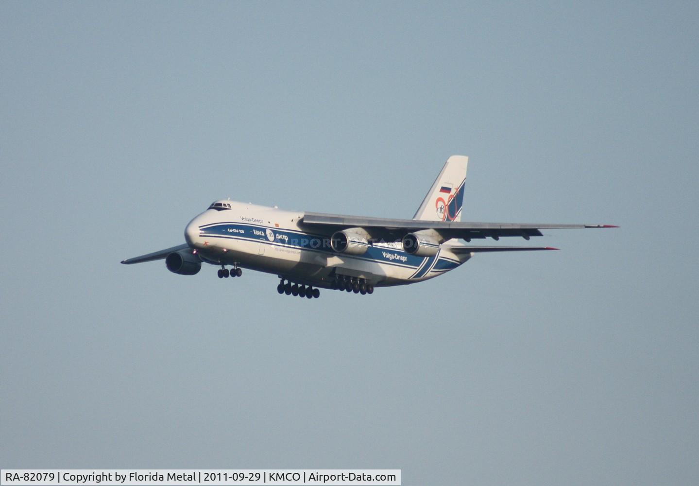 RA-82079, 2000 Antonov An-124-100 Ruslan C/N 9773052062157/0801, MCO spotting 2011