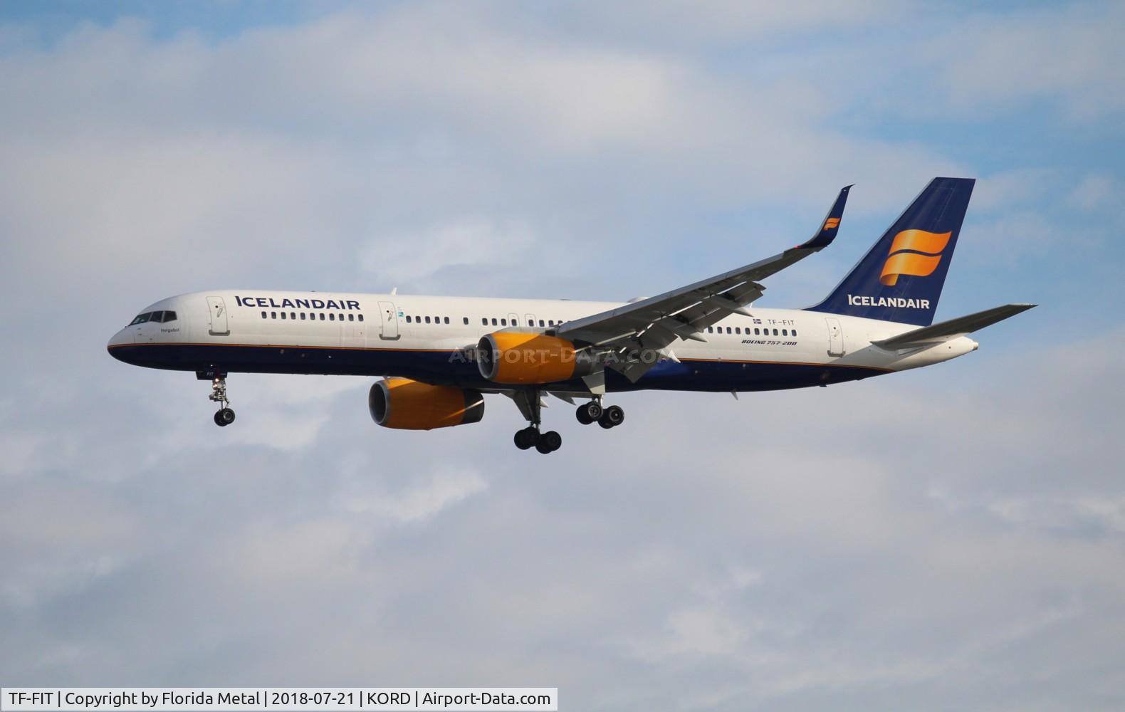 TF-FIT, 1994 Boeing 757-256 C/N 26244, ORD spotting 2018