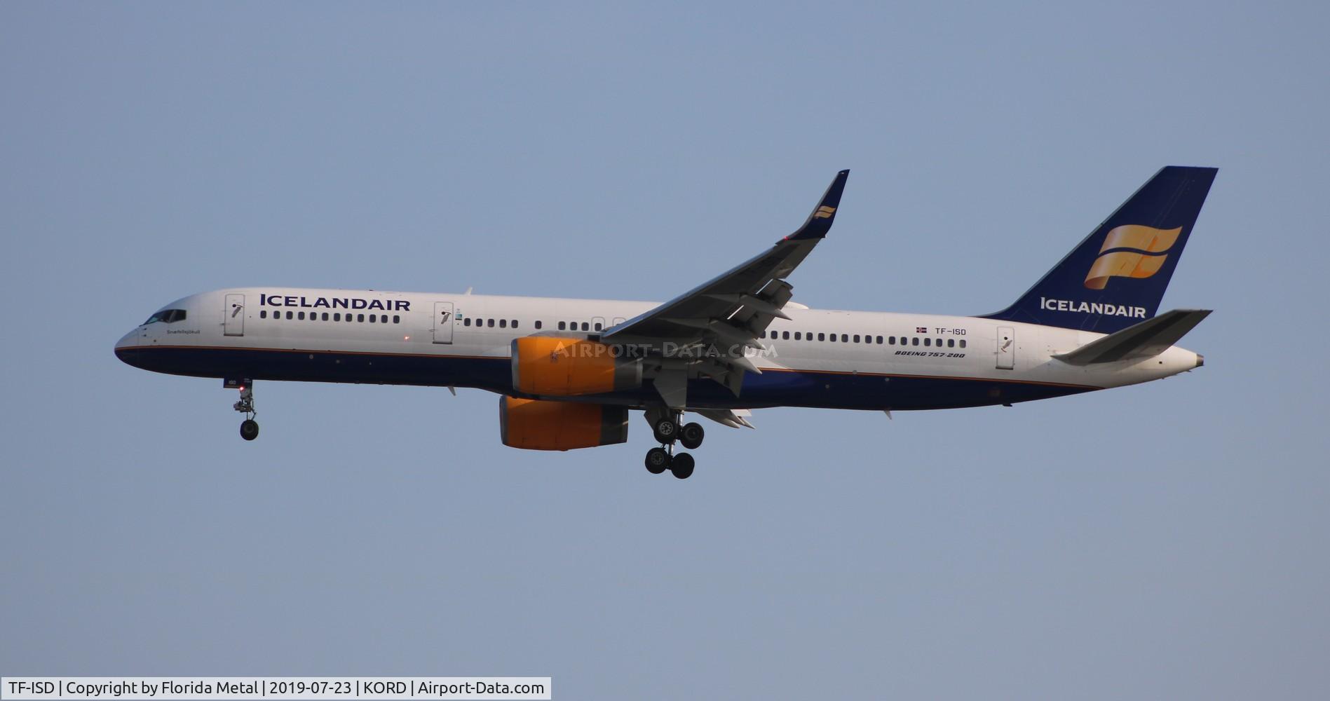 TF-ISD, 1991 Boeing 757-223 C/N 24596, ORD spotting 2019