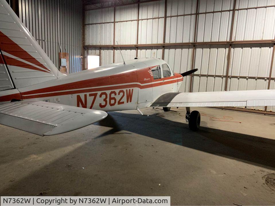 N7362W, 1963 Piper PA-28-180 C/N 28-1242, 1963 Piper PA-28-180
