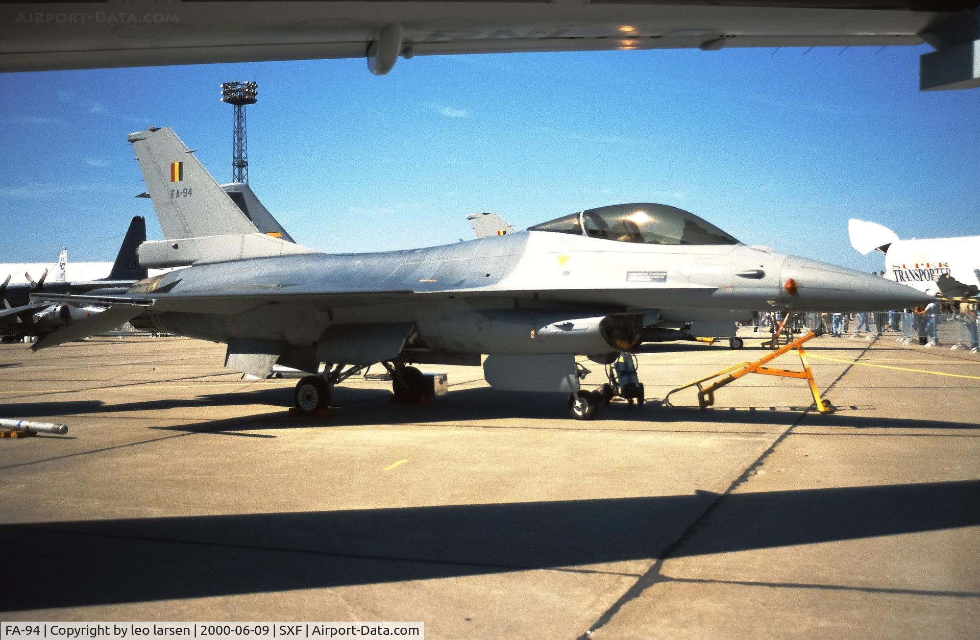 FA-94, SABCA F-16AM Fighting Falcon C/N 6H-94, Berlin Air Show 9.6.2000