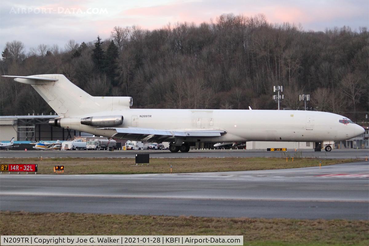 N209TR, 1976 Boeing 727-223(F) C/N 20994, 