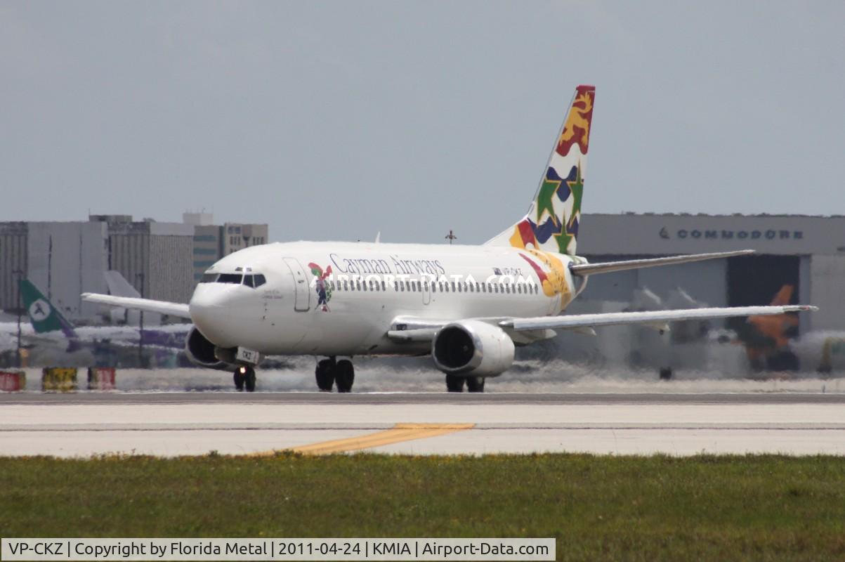 VP-CKZ, 1996 Boeing 737-36E C/N 27626, MIA spotting 2011