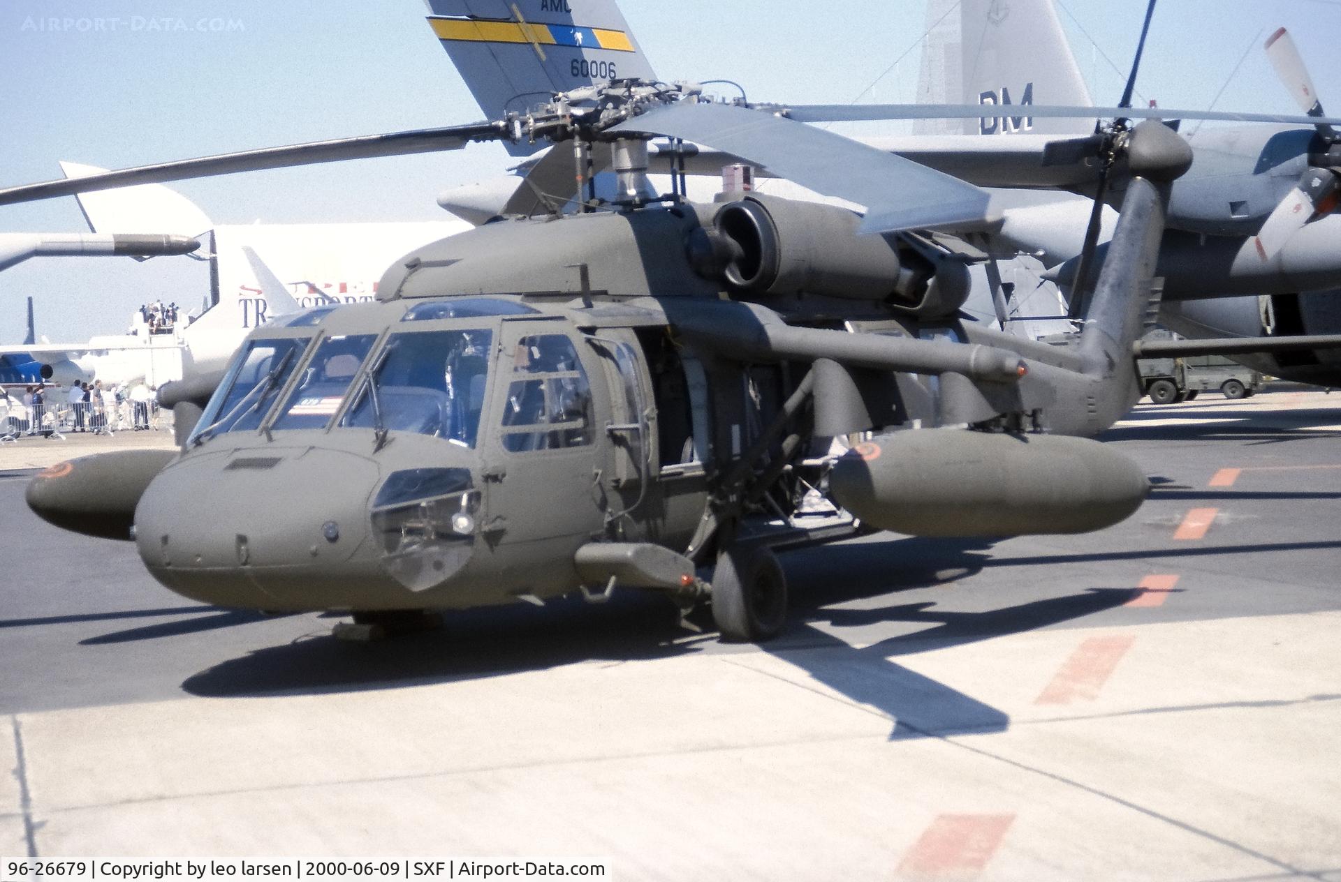 96-26679, 1995 Sikorsky UH-60L Black Hawk C/N 70-2211, Berlin Air Show 9.6.2000