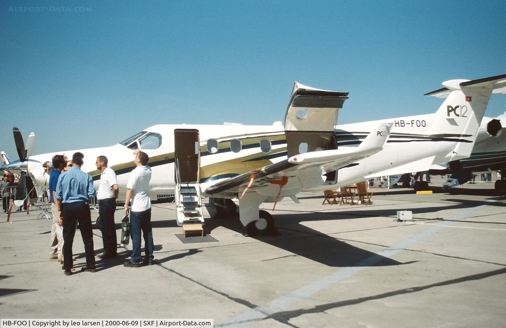 HB-FOO, 1999 Pilatus PC-12/45 C/N 290, Berlin Air Show 9.6.2000