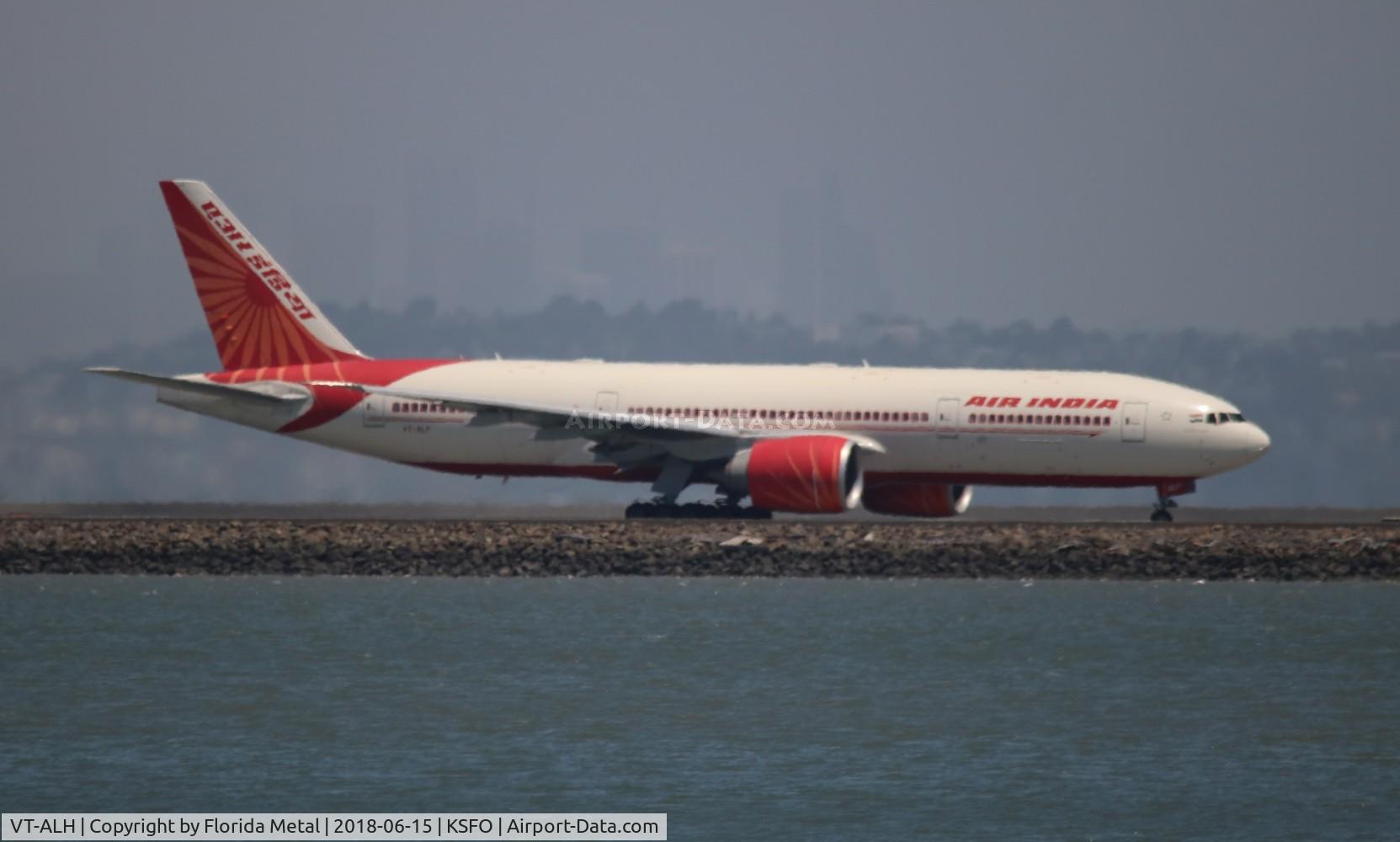 VT-ALH, 2009 Boeing 777-237/LR C/N 36307, SFO spotting 2018