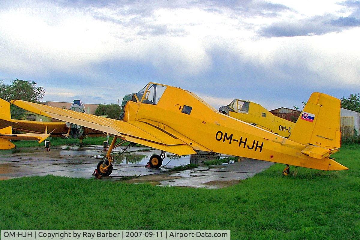 OM-HJH, LET Z-37A Cmelak C/N 23-22, OM-HJH   LET Z-37A Cmelak [23-22] (Agrolet) Trnava-Kopanka~OM 11/09/2007