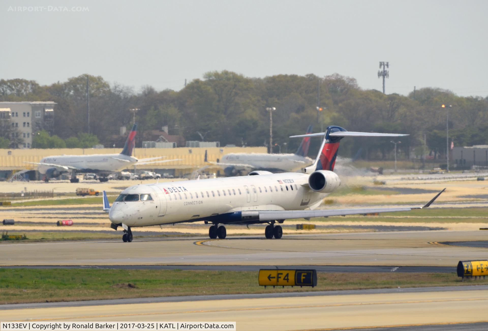 N133EV, 2009 Bombardier CRJ-900ER (CL-600-2D24) C/N 15222, Taxi Atlanta