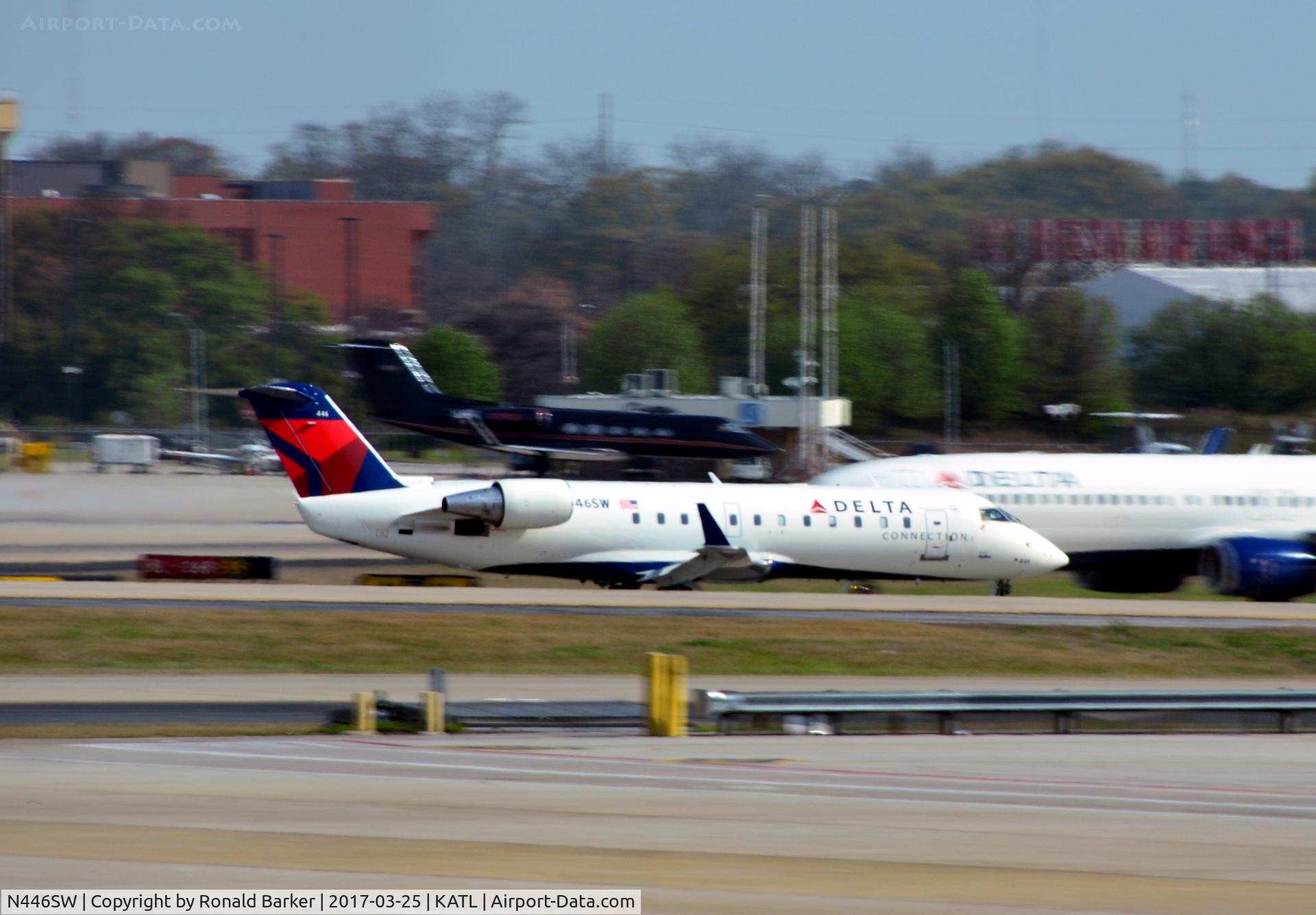 N446SW, 2002 Bombardier CRJ-200LR (CL-600-2B19) C/N 7666, Takeoff Atlanta