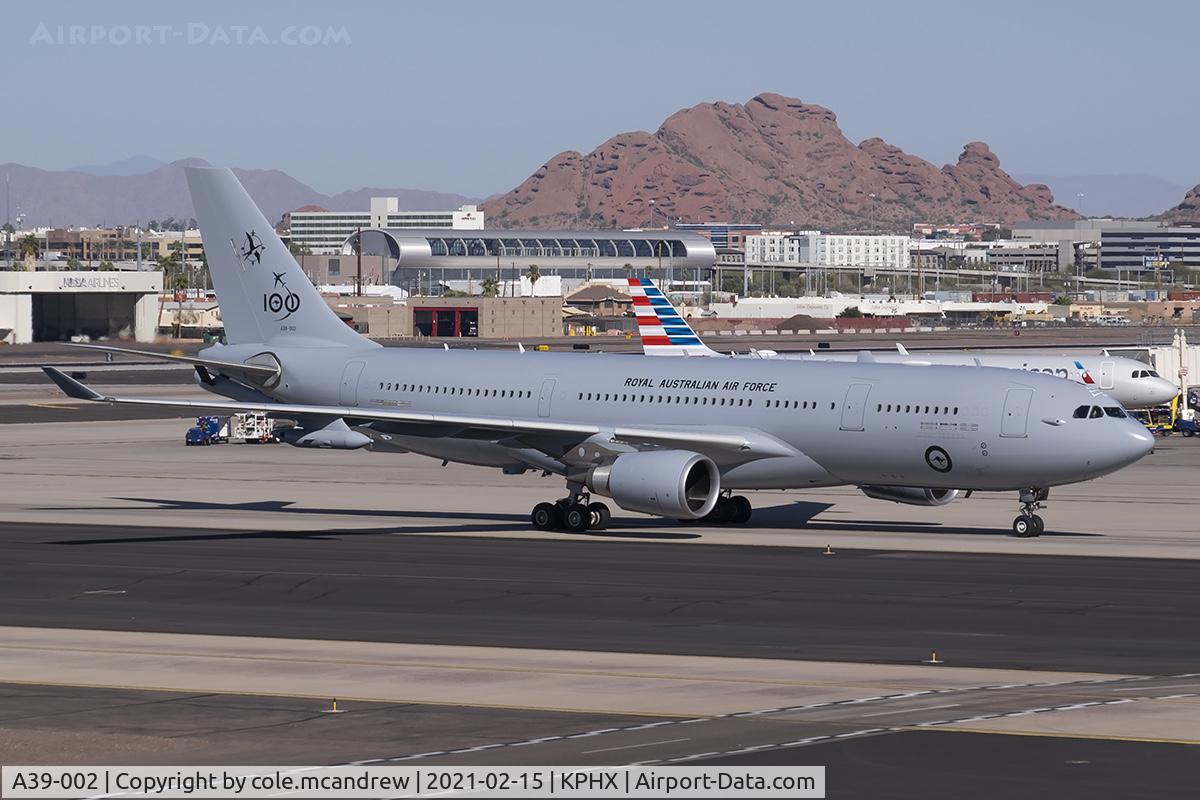 A39-002, 2008 Airbus A330-203/MRTT C/N 951, ASY413