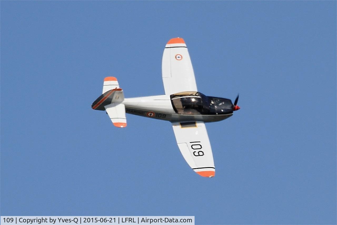 109, Mudry CAP-10B C/N 109, Mudry CAP-10C, On display, Lanvéoc-Poulmic Naval Air Base (LFRL) Open day 2015