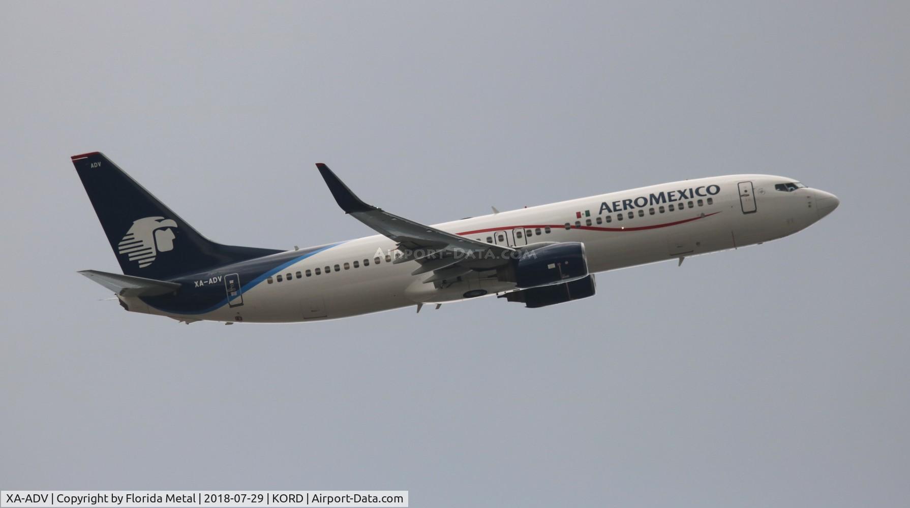 XA-ADV, 2001 Boeing 737-8AS C/N 29930, ORD spotting 2018