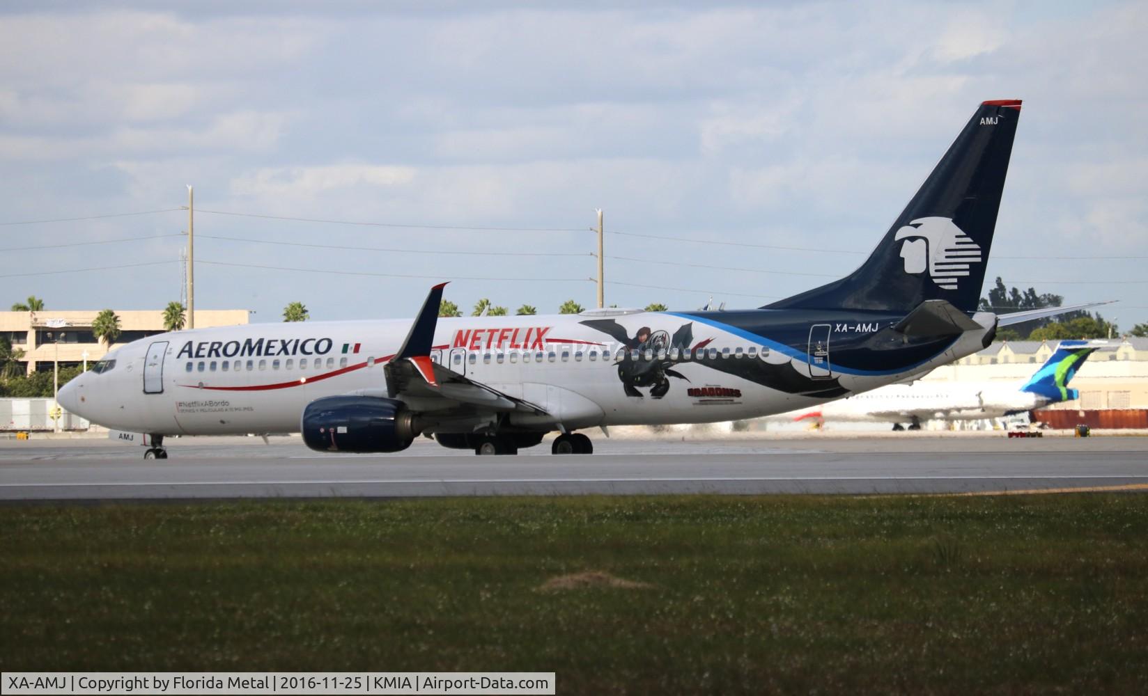 XA-AMJ, 2012 Boeing 737-852 C/N 36701, MIA spotting 2016