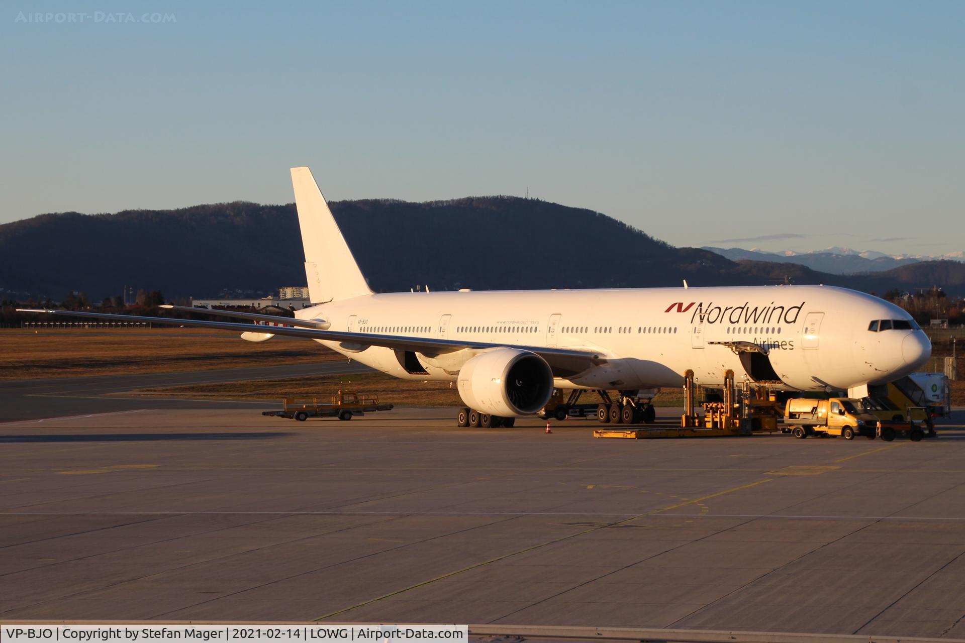 VP-BJO, 2005 Boeing 777-35E/ER C/N 32640, Nordwind Airlines B777-300ER @GRZ