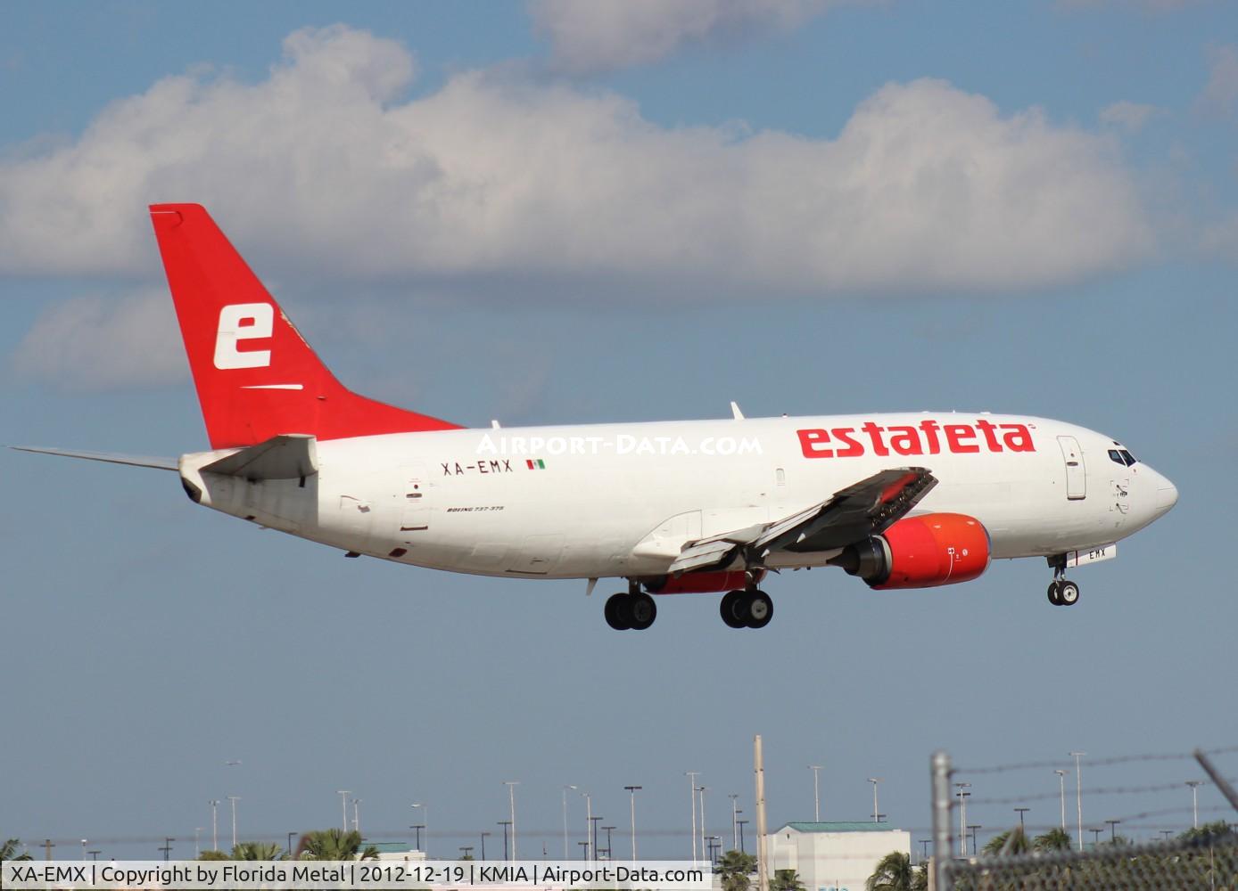 XA-EMX, 1987 Boeing 737-375F C/N 23707, MIA spotting 2012
