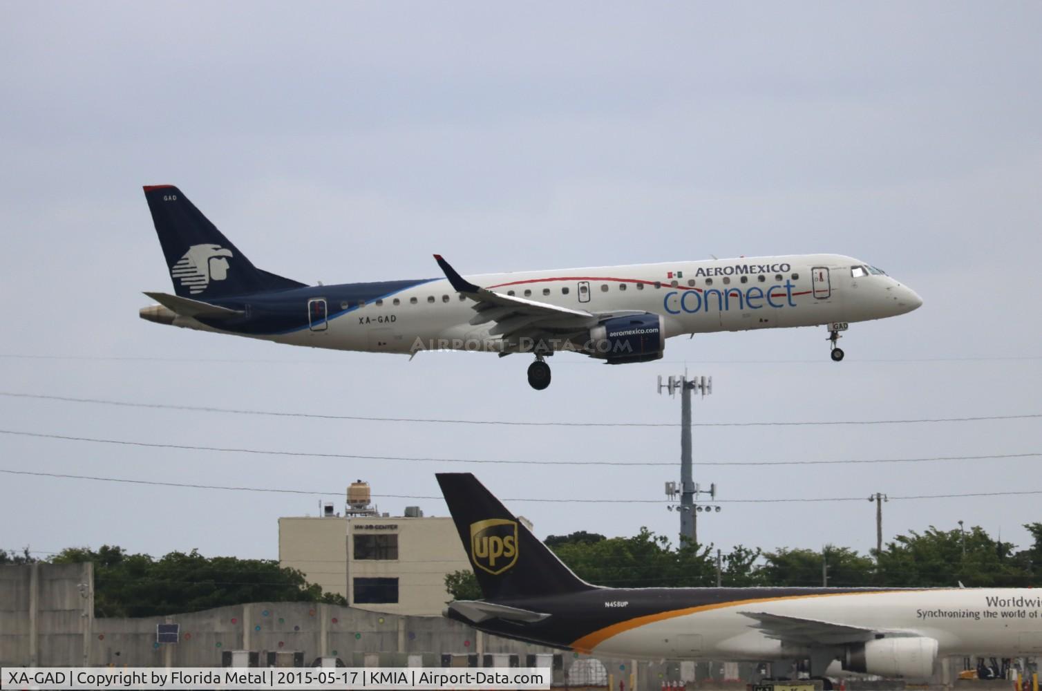 XA-GAD, 2013 Embraer 190LR (ERJ-190-100LR) C/N 19000651, MIA spotting 2015