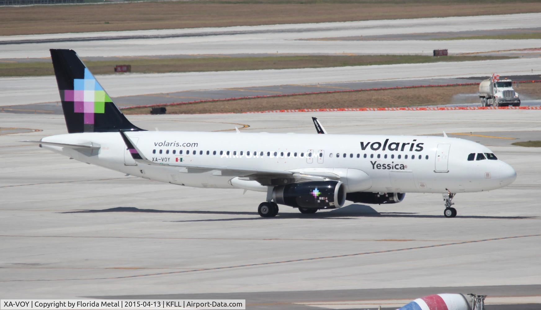 XA-VOY, 2013 Airbus A320-233 C/N 5793, FLL spotting 2015
