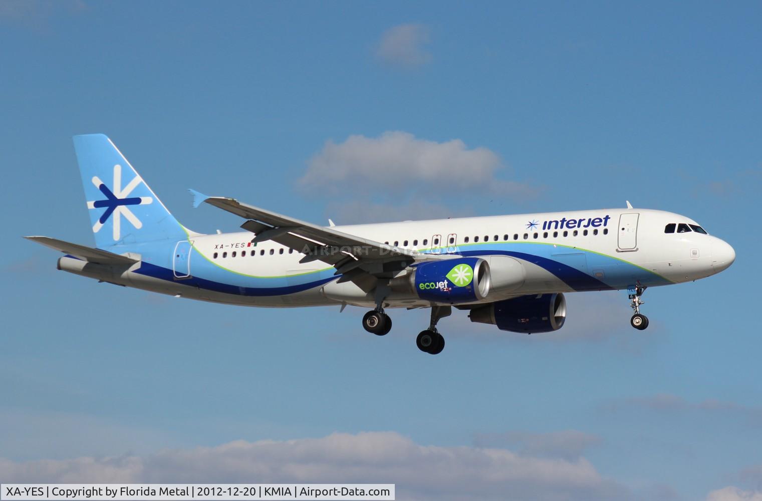XA-YES, 2011 Airbus A320-214 C/N 4933, MIA spotting 2012