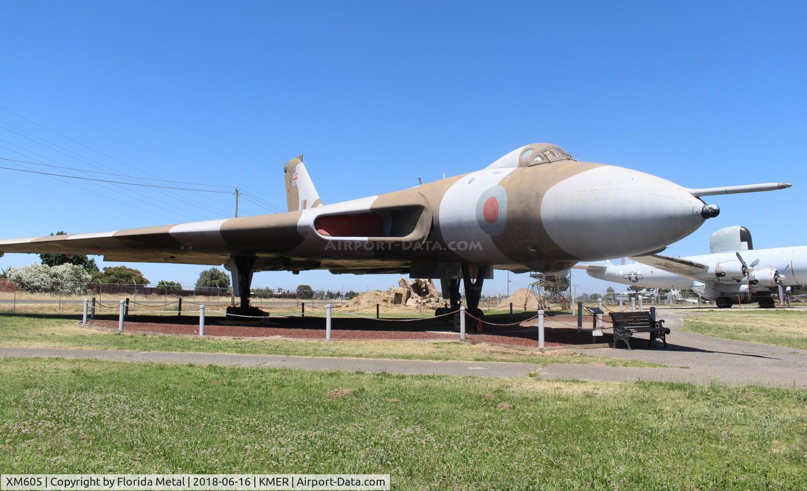 XM605, 1963 Avro Vulcan B.2 C/N Set 69, Castle AFB 2018