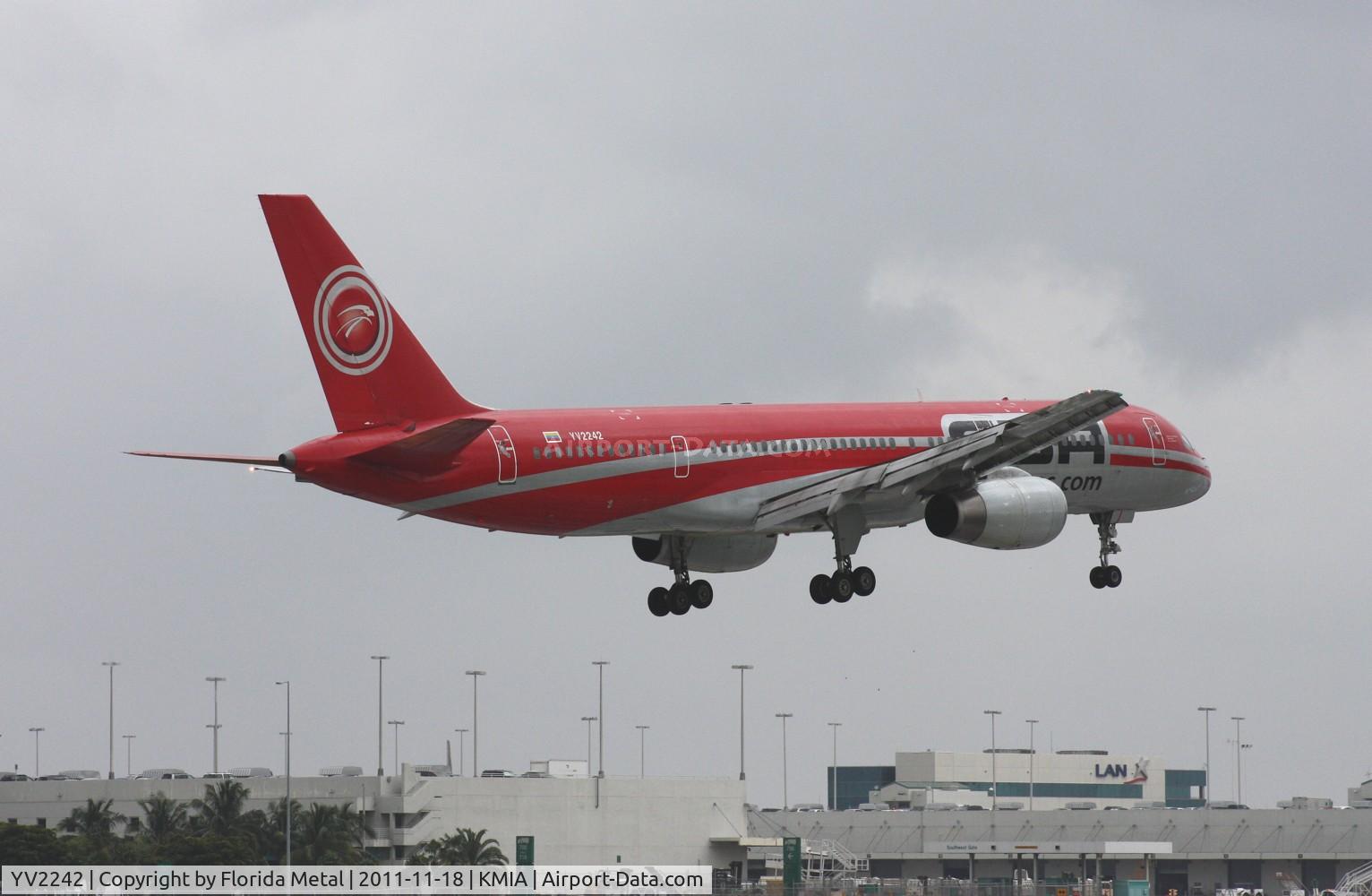 YV2242, 1988 Boeing 757-236 C/N 24119, MIA spotting 2011