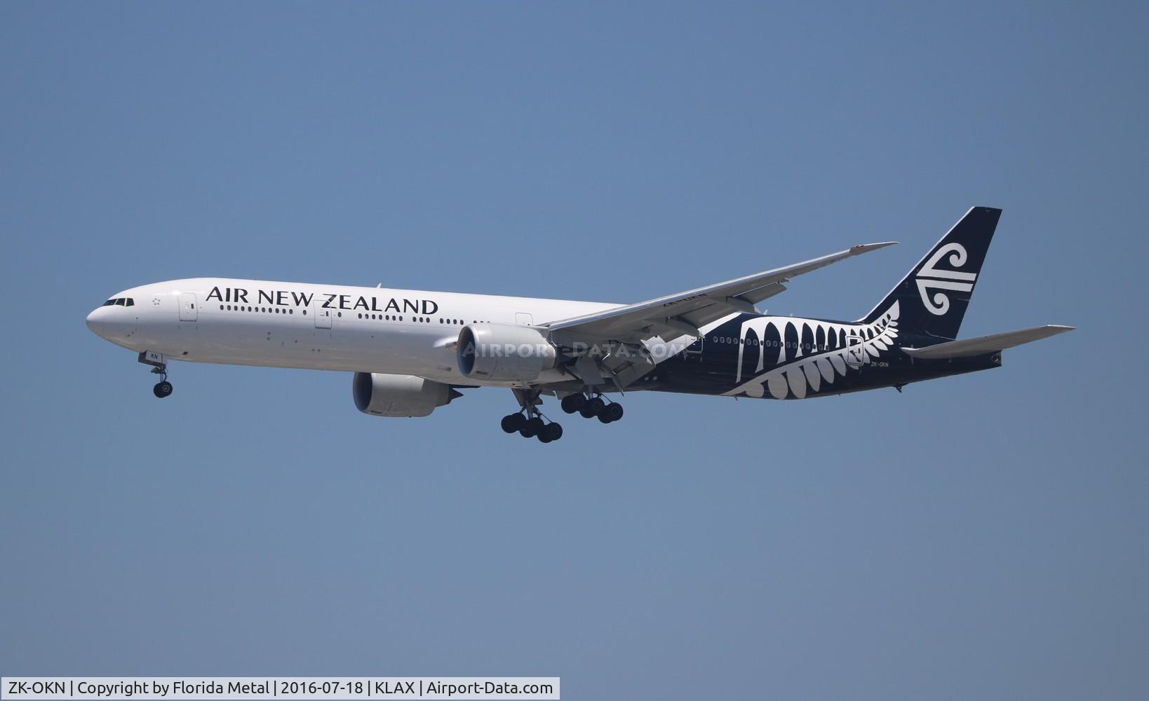 ZK-OKN, 2010 Boeing 777-306/ER C/N 38406, LAX Spotting 2016