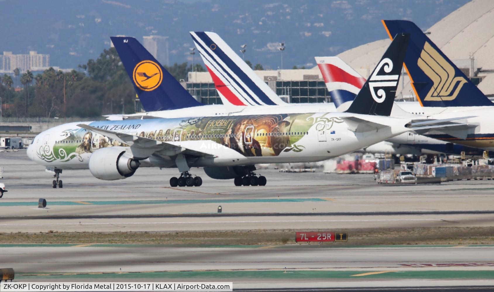 ZK-OKP, 2011 Boeing 777-306/ER C/N 39041, LAX spotting 2015