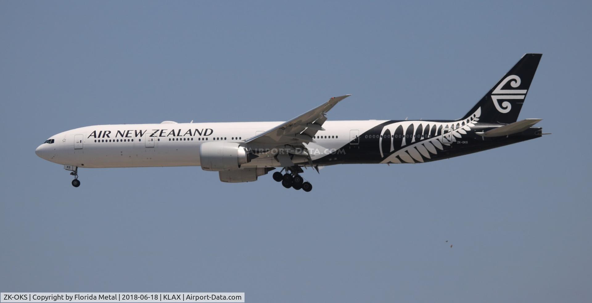 ZK-OKS, 2014 Boeing 777-319(ER) C/N 44547, LAX spotting 2018