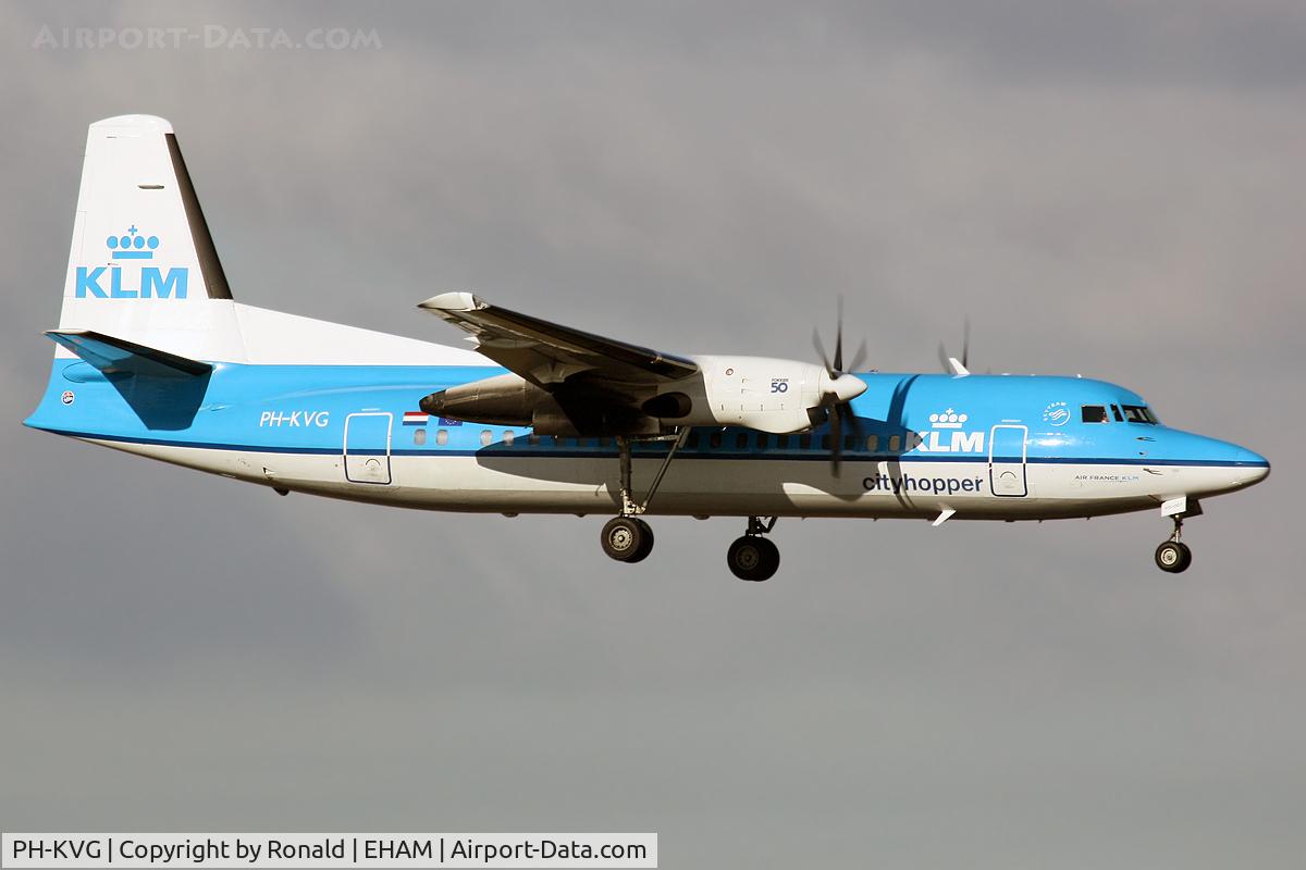 PH-KVG, 1991 Fokker 50 C/N 20211, at spl