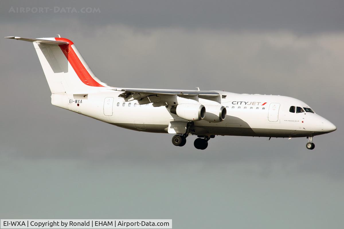 EI-WXA, 1997 British Aerospace Avro 146-RJ85A C/N E2310, at spl