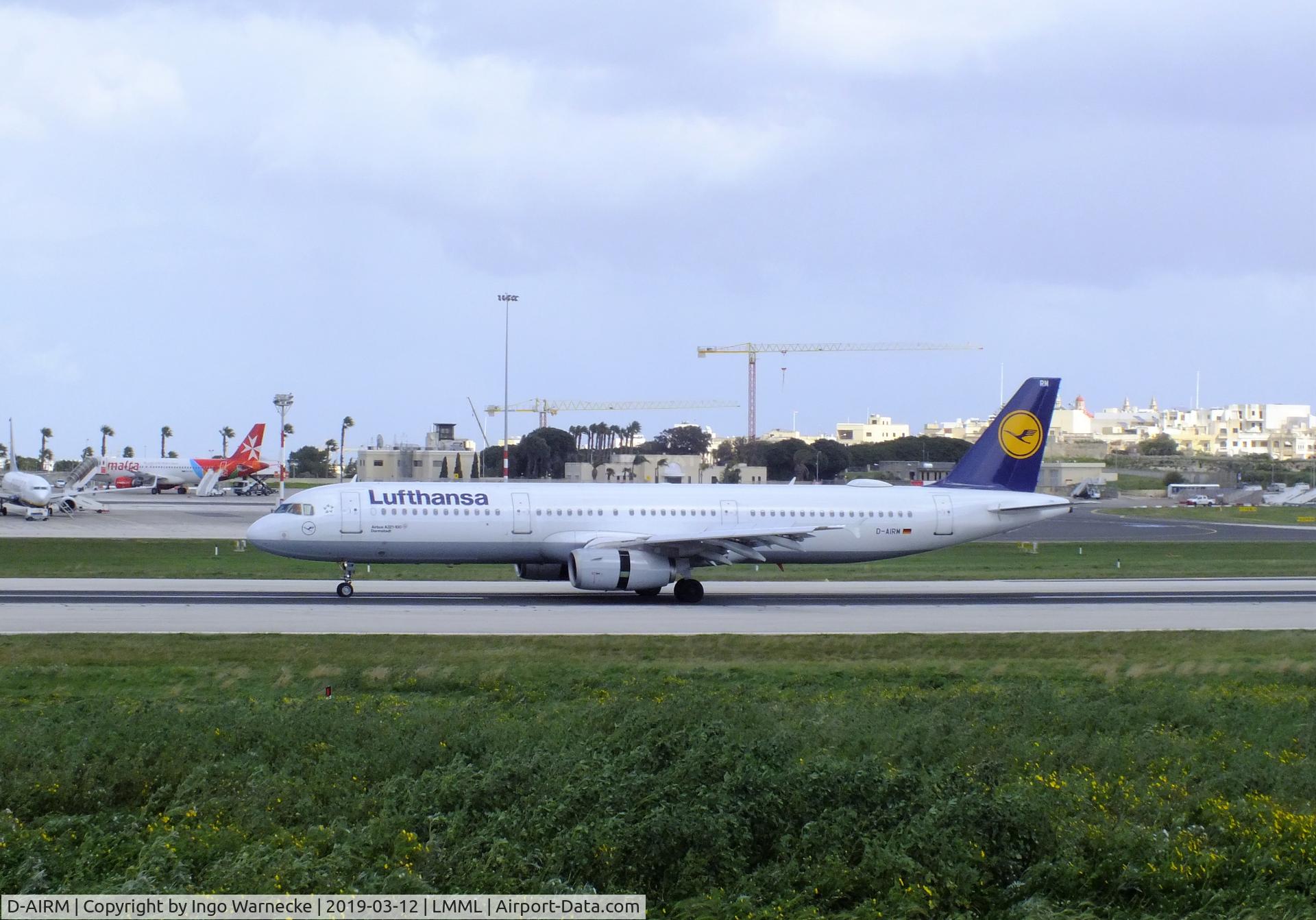 D-AIRM, 1994 Airbus A321-131 C/N 0518, Airbus A321-131 of Lufthansa at Malta International Airport, Luqa