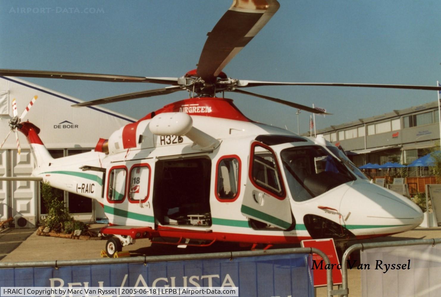 I-RAIC, 2005 Agusta AB139 C/N 31024, First AB139 in EMS configuration ( Air Ambulance ) at the Paris Air Show in 2005. Later became I-ASAR.