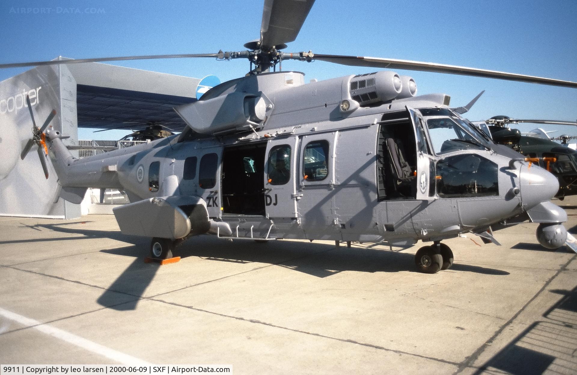 9911, 2000 Eurocopter AS.532M Cougar C/N 2511, Berlin ILA 9.6.20000