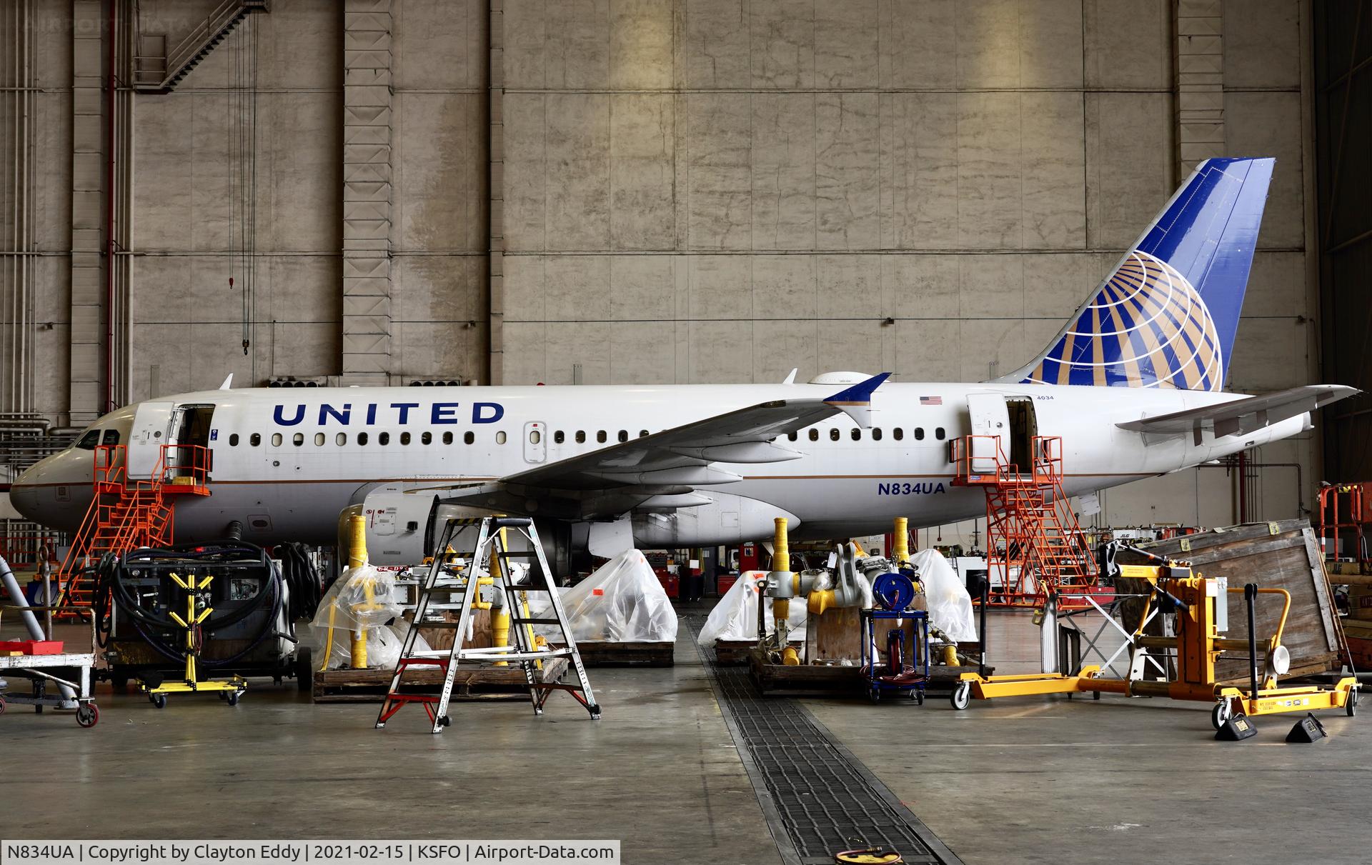 N834UA, 2001 Airbus A319-131 C/N 1420, SFO 2021.