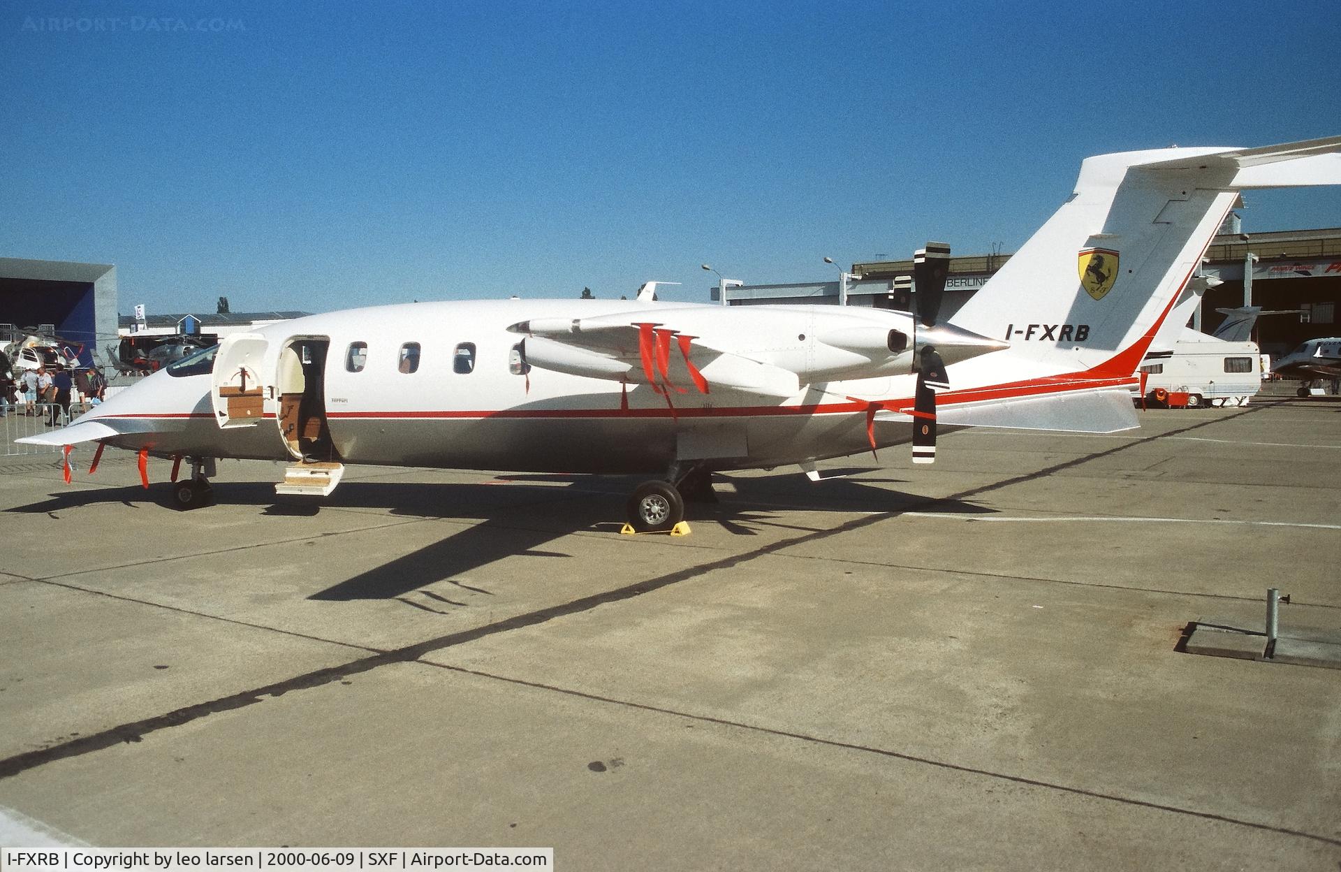 I-FXRB, 2000 Piaggio P-180 Avanti C/N 1035, Berlin ILA 9.6.2000